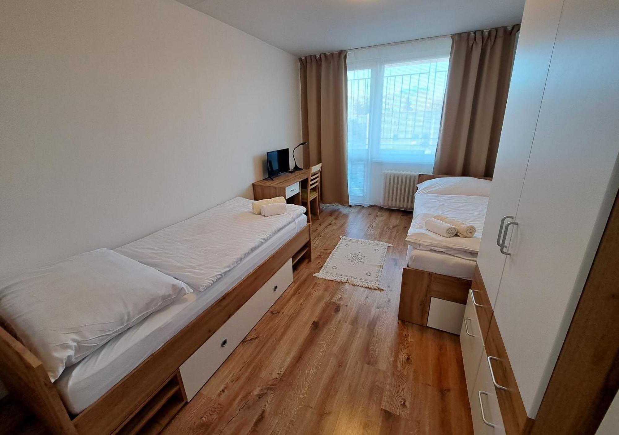 Skolsky Internat Medicka 2 Hotel Kassa Kültér fotó