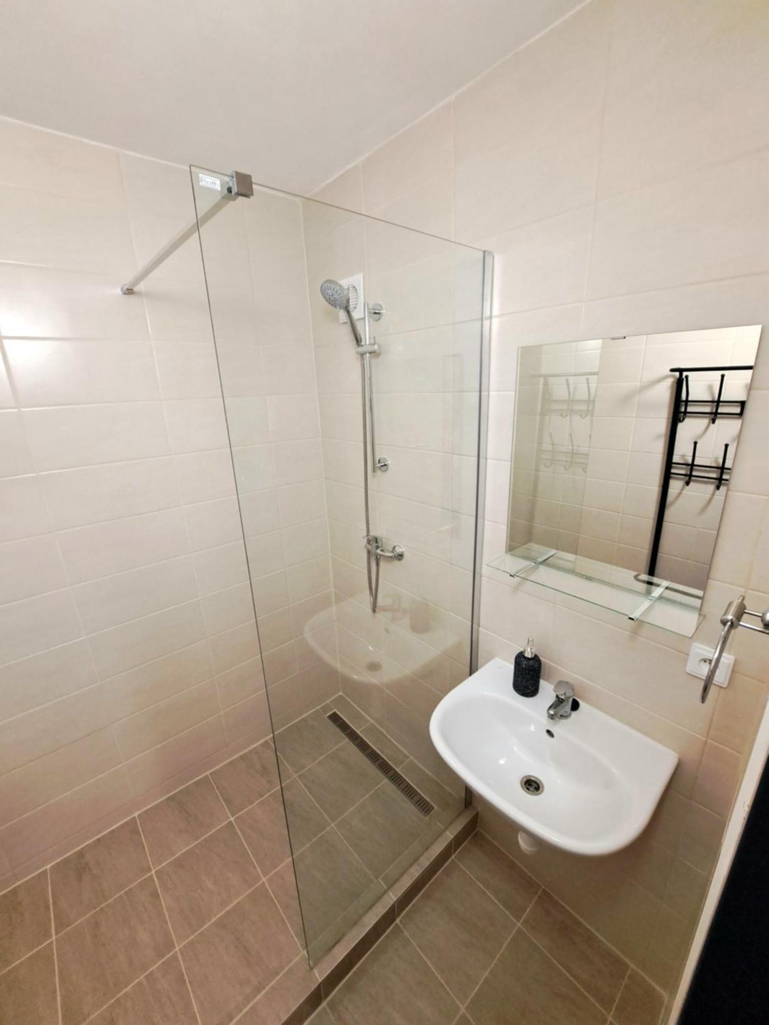 Skolsky Internat Medicka 2 Hotel Kassa Kültér fotó