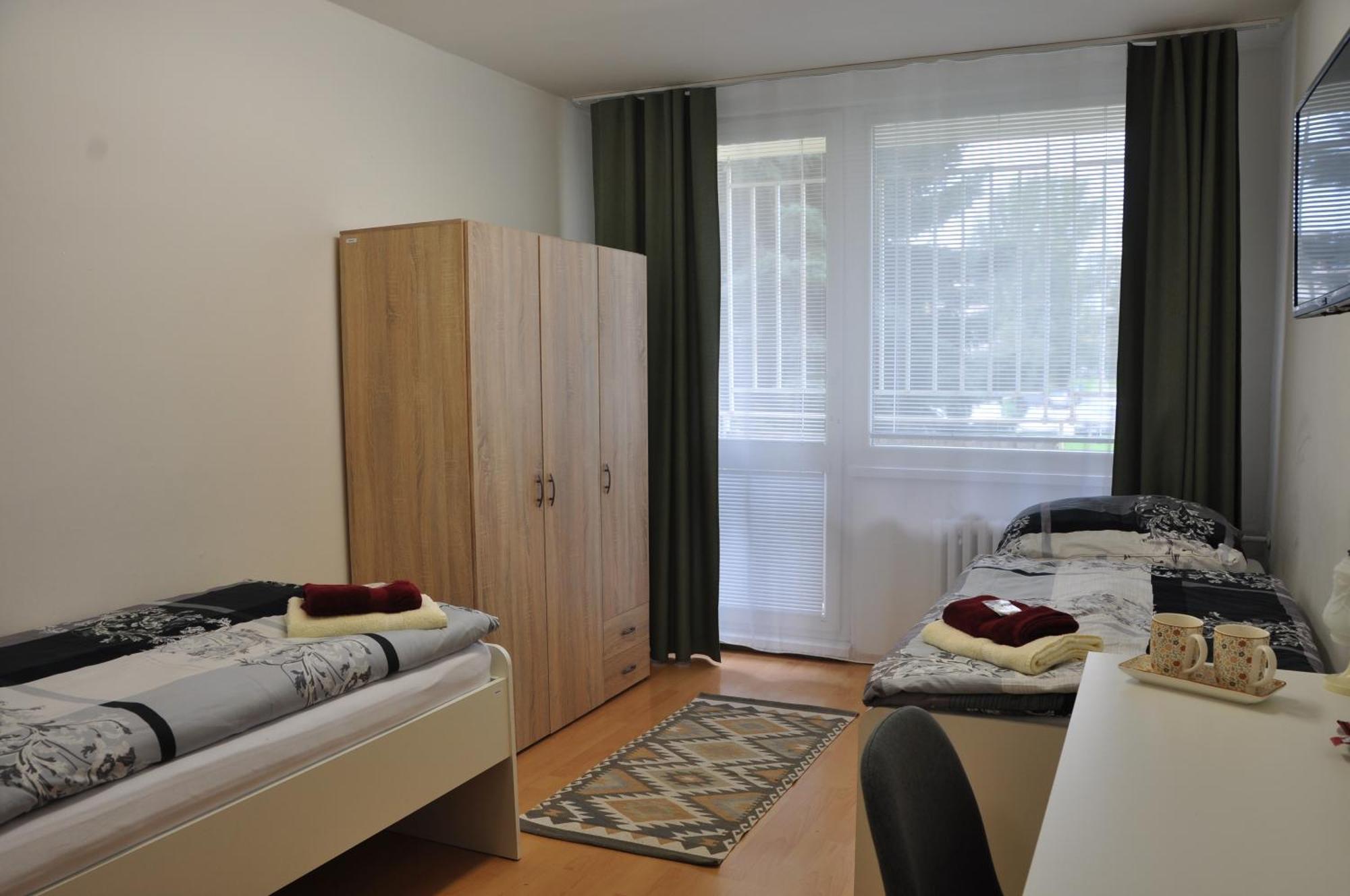 Skolsky Internat Medicka 2 Hotel Kassa Kültér fotó